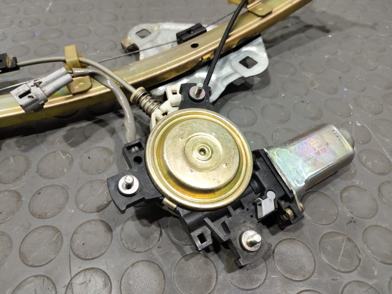 Стеклоподъемник, 2500 рублей, Красноярск