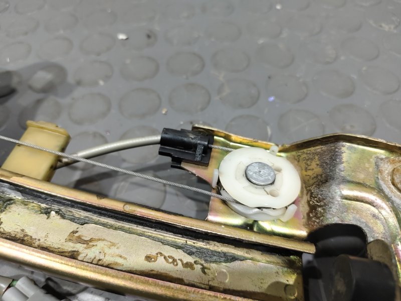 Стеклоподъемник, 2500 рублей, Красноярск