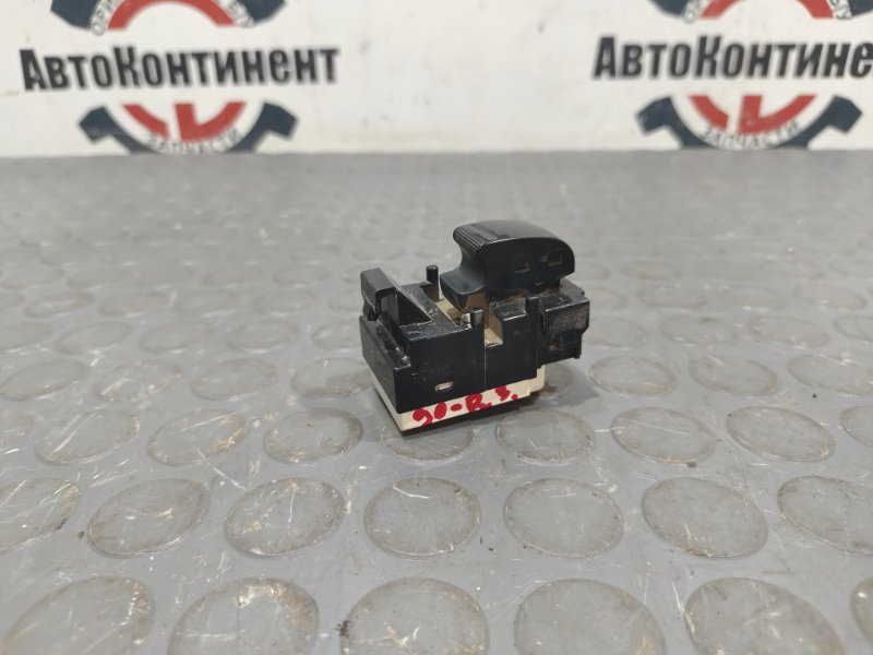 Кнопка стеклоподъемника, 500 рублей, Красноярск