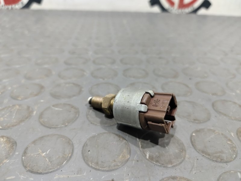 Датчик положения педали тормоза, 500 рублей, Красноярск