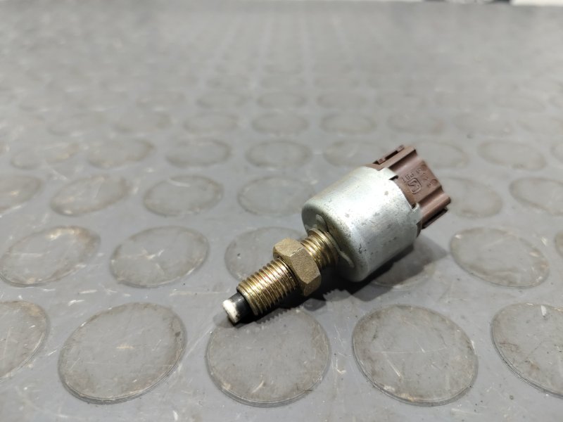 Датчик положения педали тормоза, 500 рублей, Красноярск