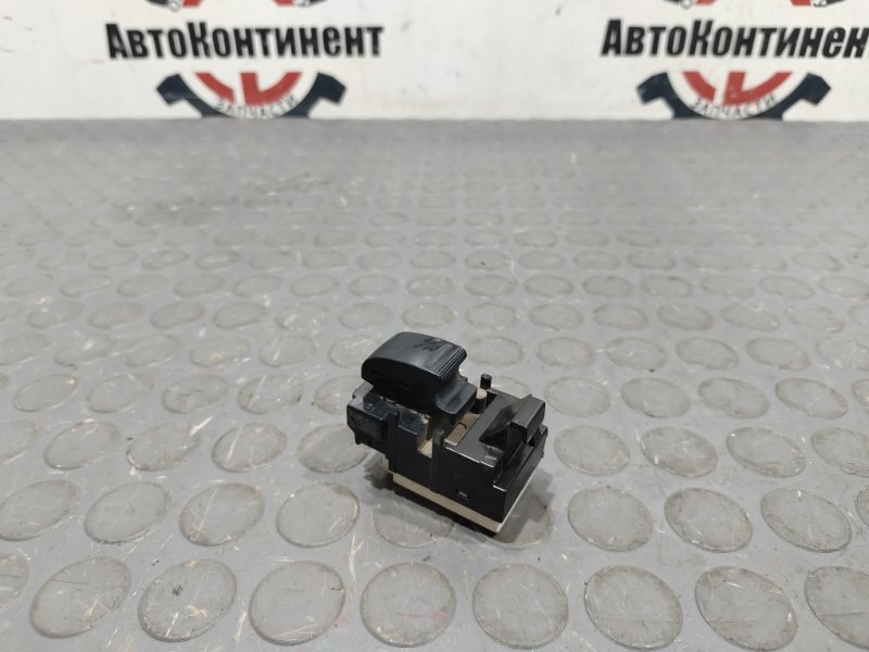 Кнопка стеклоподъемника, 500 рублей, Красноярск