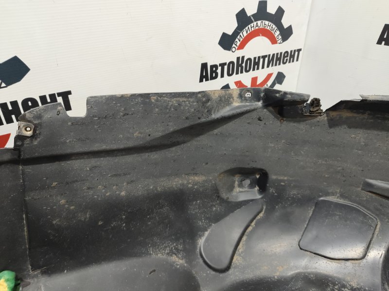 Подкрылок, 2000 рублей, Красноярск