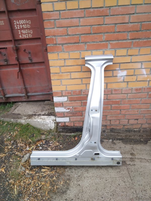 Стойка кузова, 3700 рублей, Красноярск