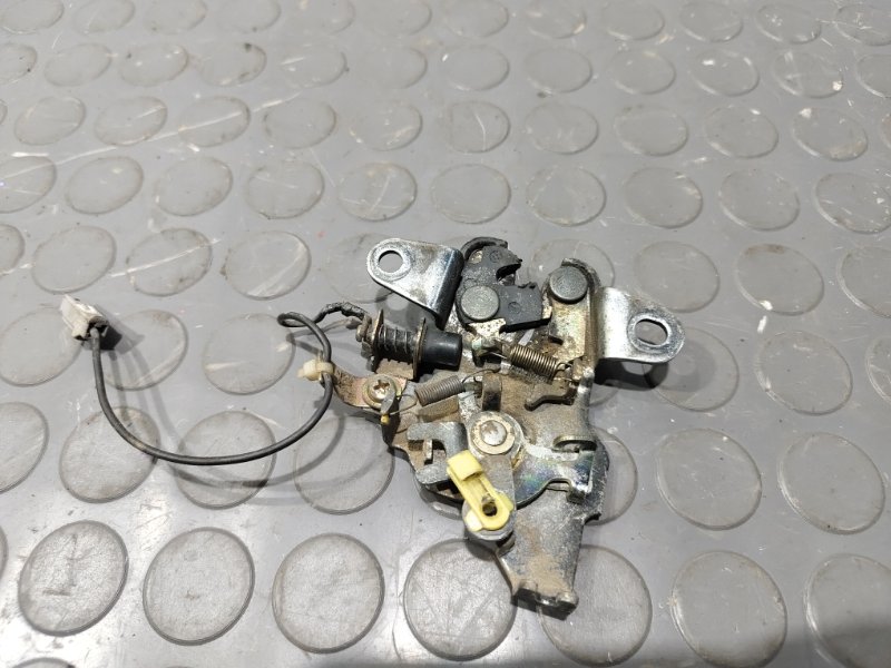 Замок багажника, 1500 рублей, Красноярск