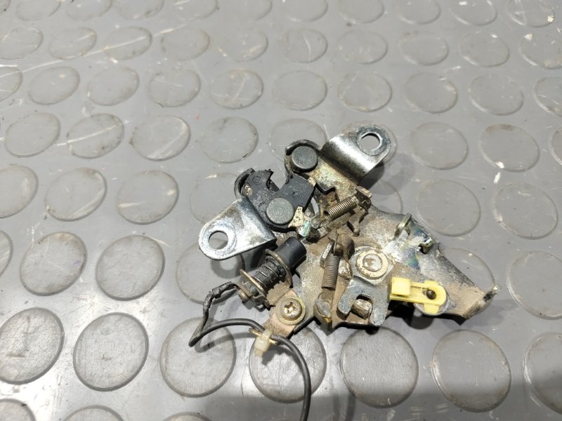 Замок багажника, 1500 рублей, Красноярск