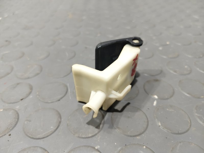 Рычаг открывания капота, 500 рублей, Красноярск