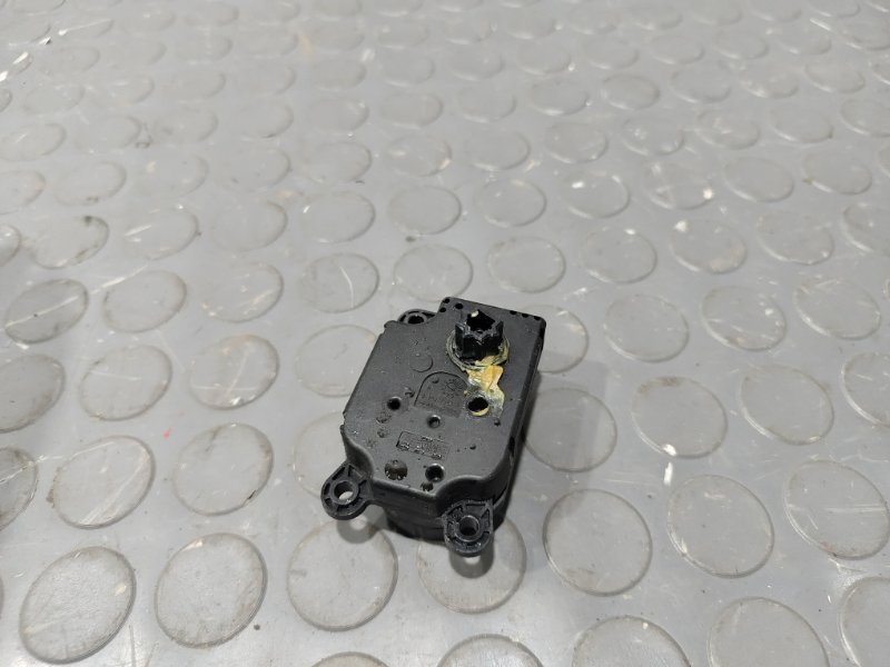 Привод заслонок отопителя, 1000 рублей, Красноярск