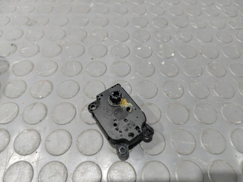 Привод заслонок отопителя, 1000 рублей, Красноярск