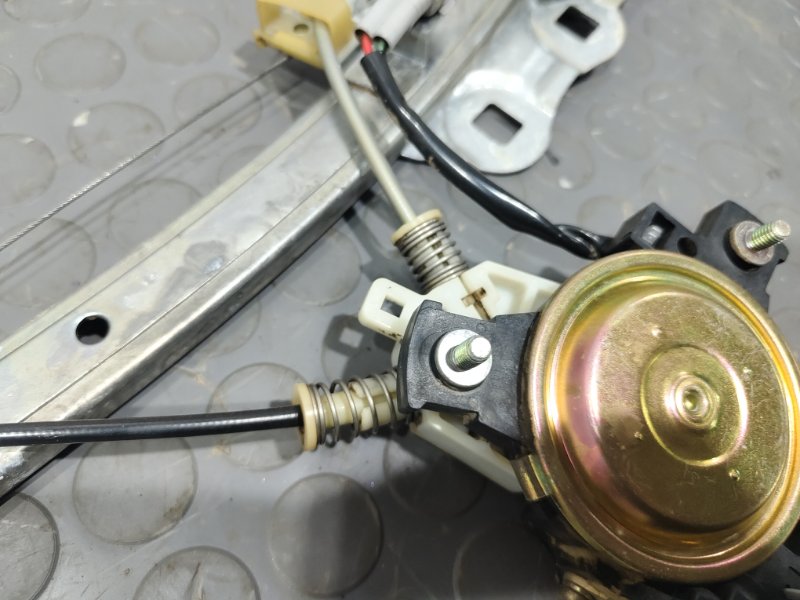 Стеклоподъемник, 2500 рублей, Красноярск