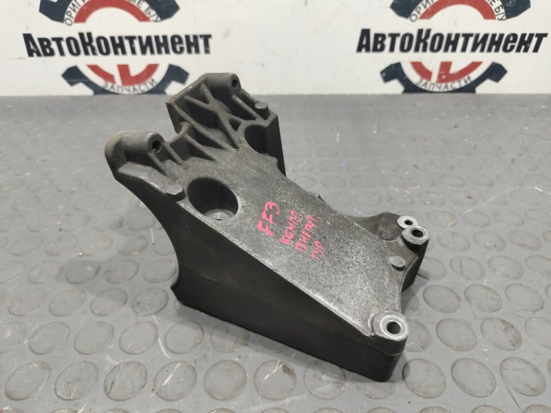 Кронштейн, 1500 рублей, Красноярск