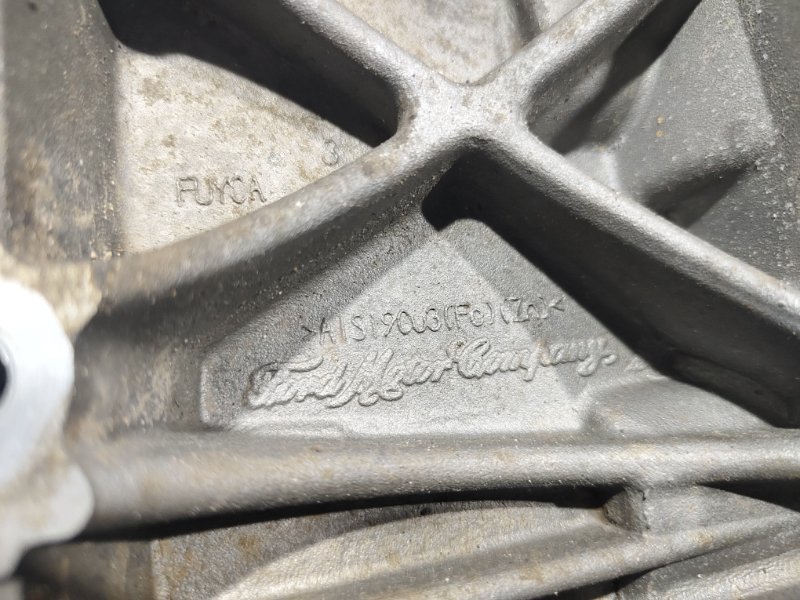 Кронштейн, 1500 рублей, Красноярск