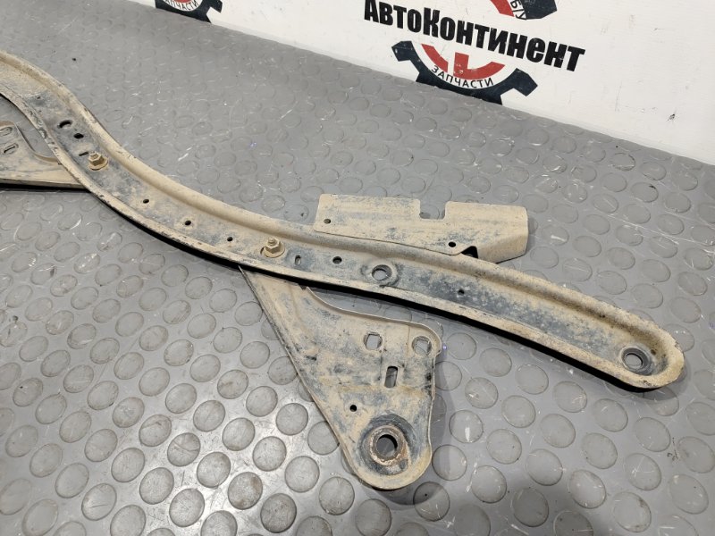 Балка подвески, 2300 рублей, Красноярск