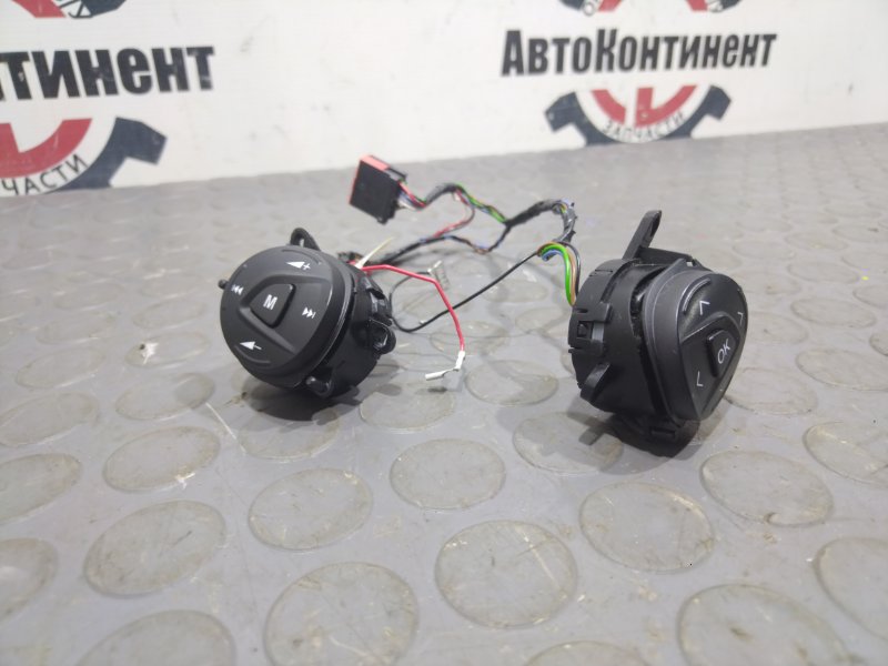 Кнопки на руль, 1800 рублей, Красноярск