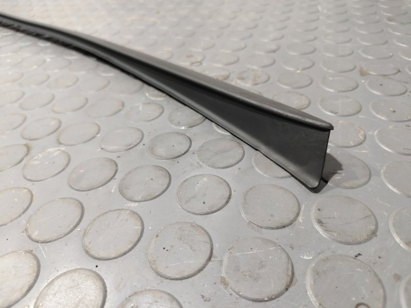 Накладка стойки лобового стекла, 800 рублей, Красноярск