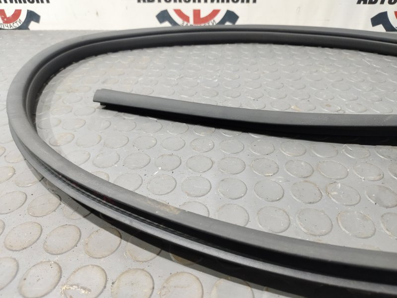 Уплотнительная резинка боковой двери, 1000 рублей, Красноярск