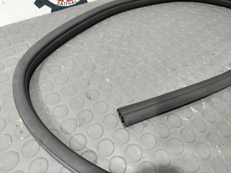 Уплотнительная резинка боковой двери, 1000 рублей, Красноярск