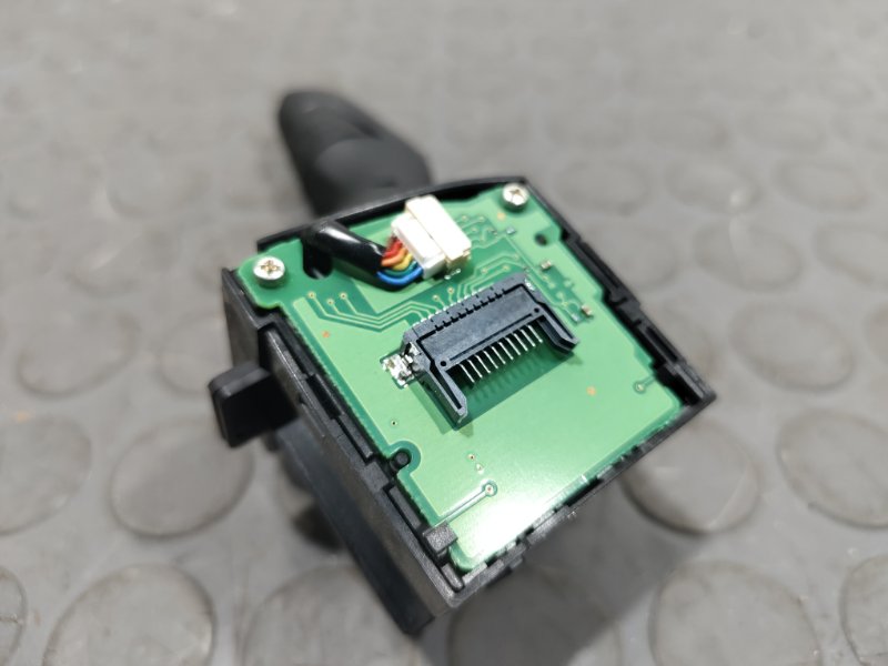 Подрулевой переключатель дворников, 1500 рублей, Красноярск