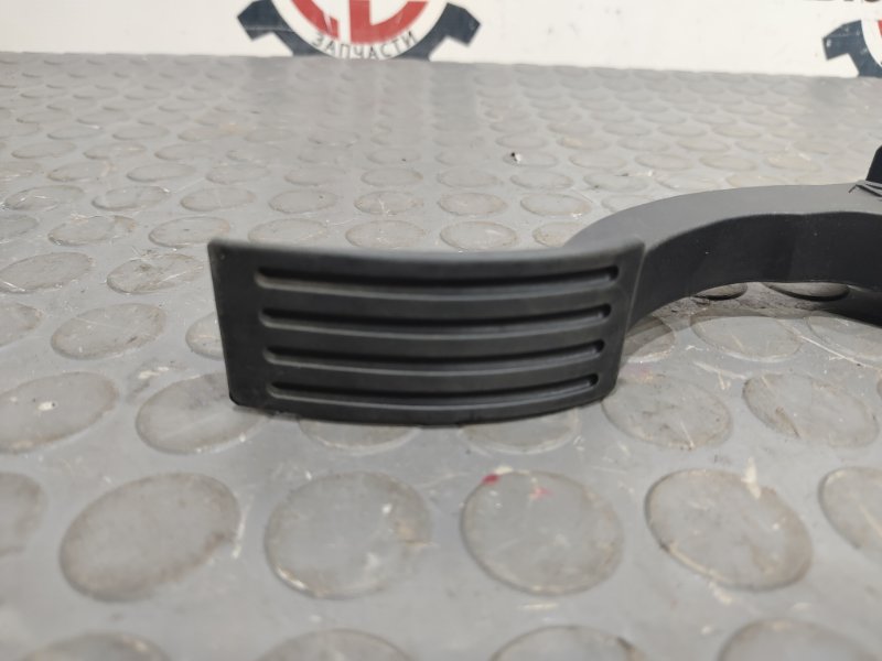 Педаль газа, 1500 рублей, Красноярск