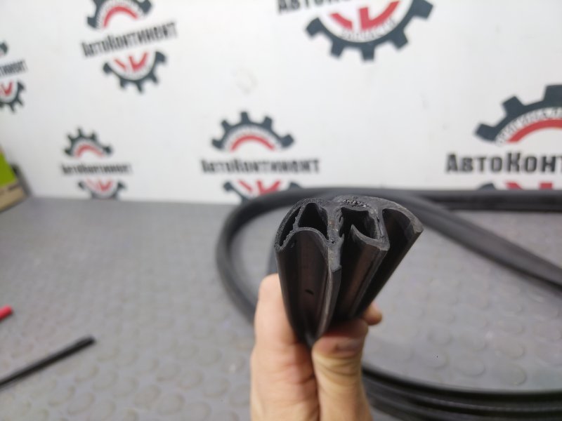 Уплотнительная резинка боковой двери, 1000 рублей, Красноярск