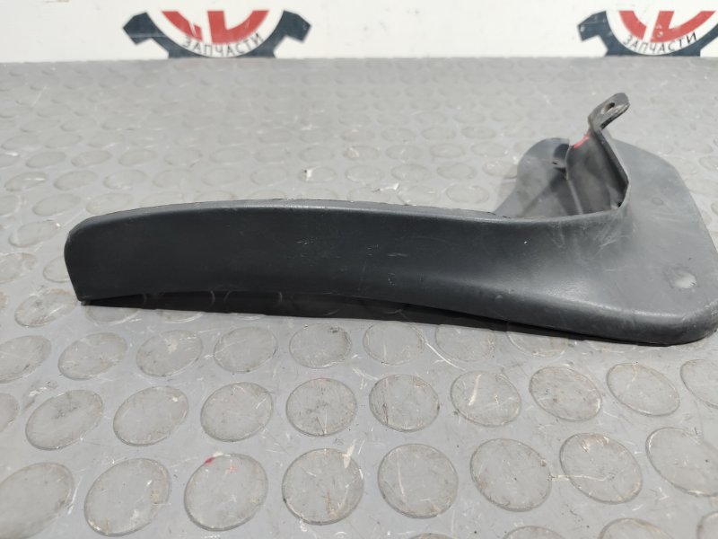 Брызговик, 700 рублей, Красноярск