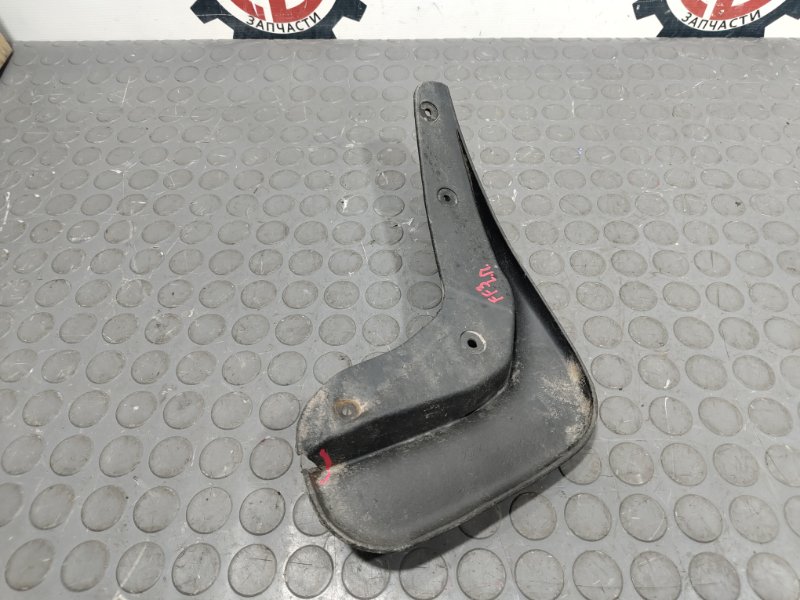 Брызговик, 700 рублей, Красноярск