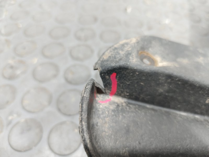 Брызговик, 700 рублей, Красноярск