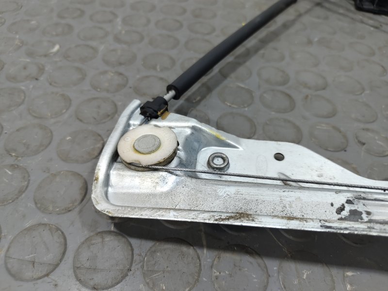 Стеклоподъемник, 2000 рублей, Красноярск