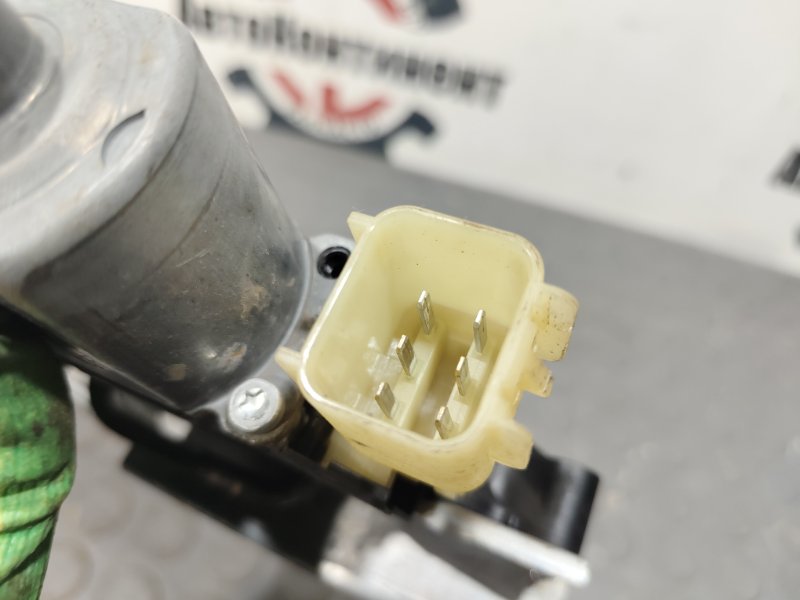 Стеклоподъемник, 1000 рублей, Красноярск