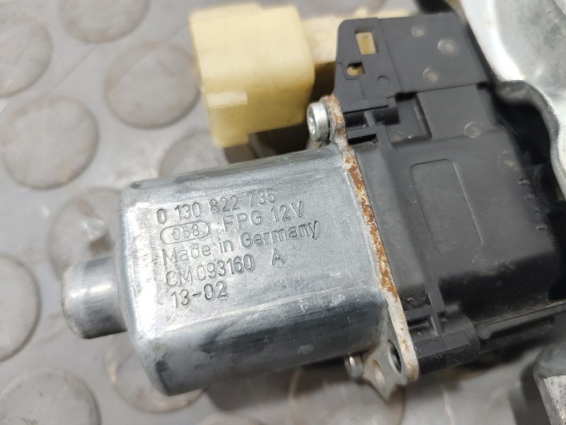 Стеклоподъемник, 1000 рублей, Красноярск