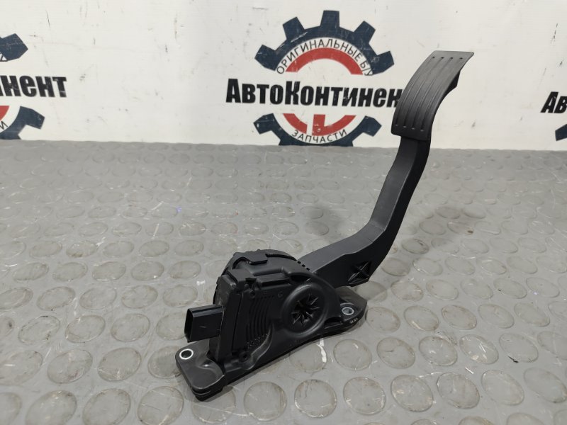 Педаль газа, 2000 рублей, Красноярск