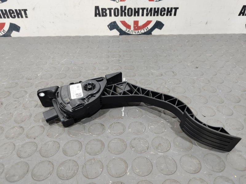 Педаль газа, 2000 рублей, Красноярск