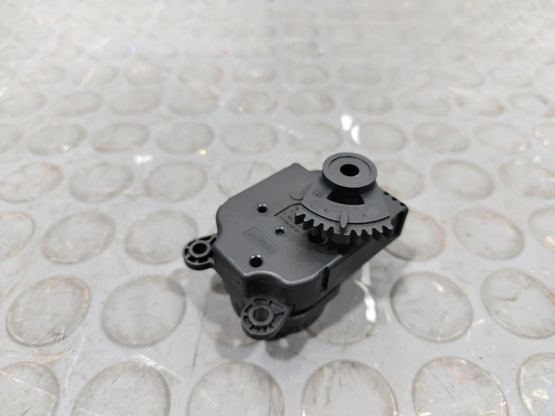 Привод заслонок отопителя, 500 рублей, Красноярск