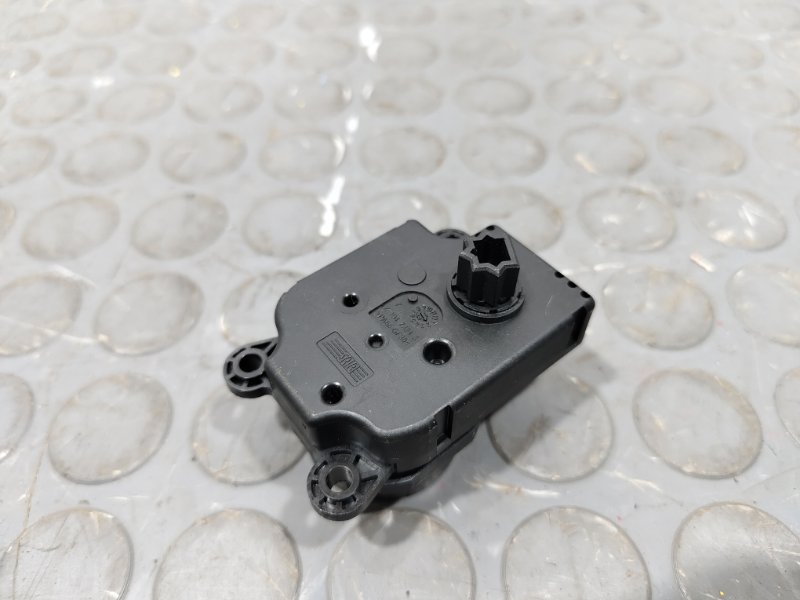 Привод заслонок отопителя, 500 рублей, Красноярск