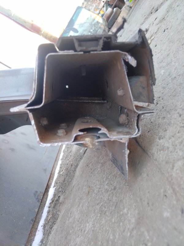 Стойка кузова, 5000 рублей, Красноярск