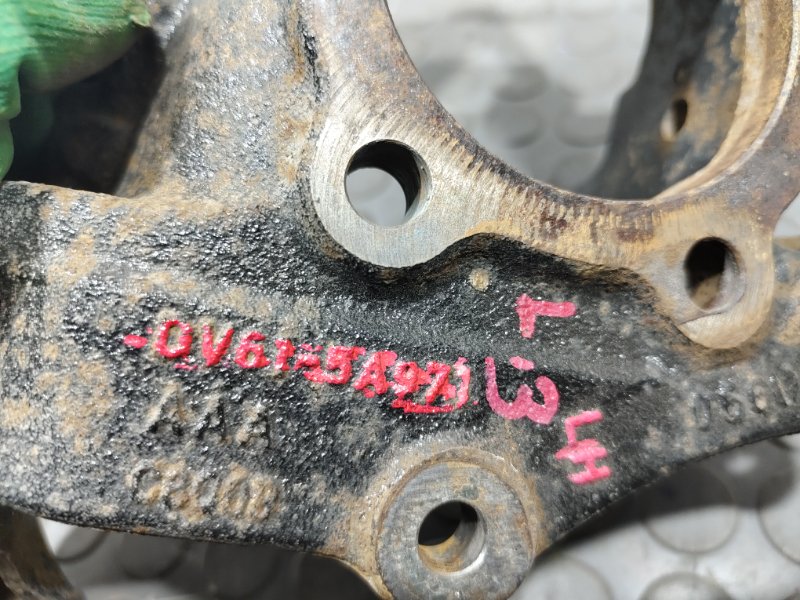 Кулак поворотный, 3000 рублей, Красноярск