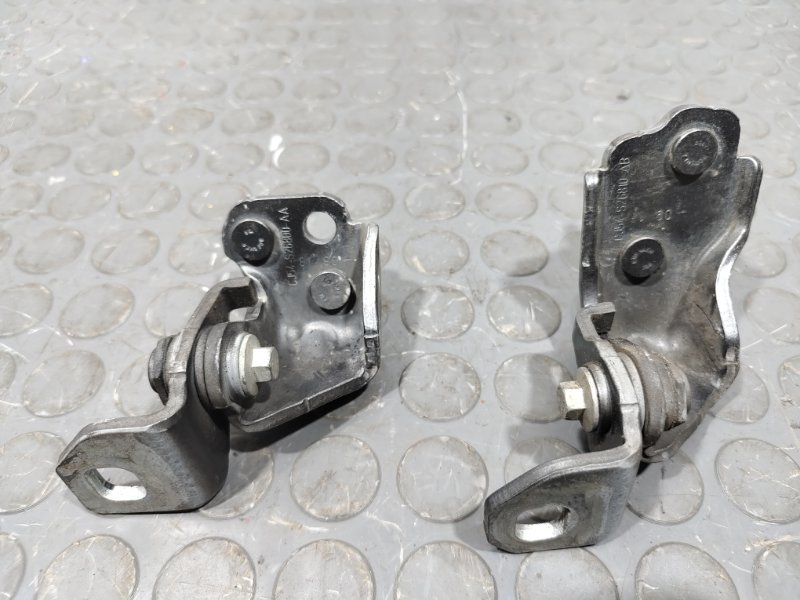 Петля двери, 1500 рублей, Красноярск