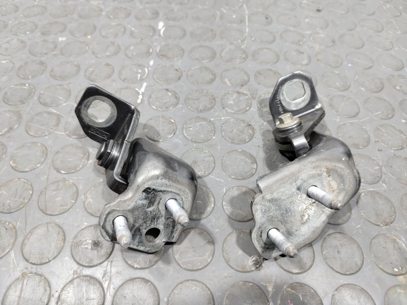 Петля двери, 1500 рублей, Красноярск