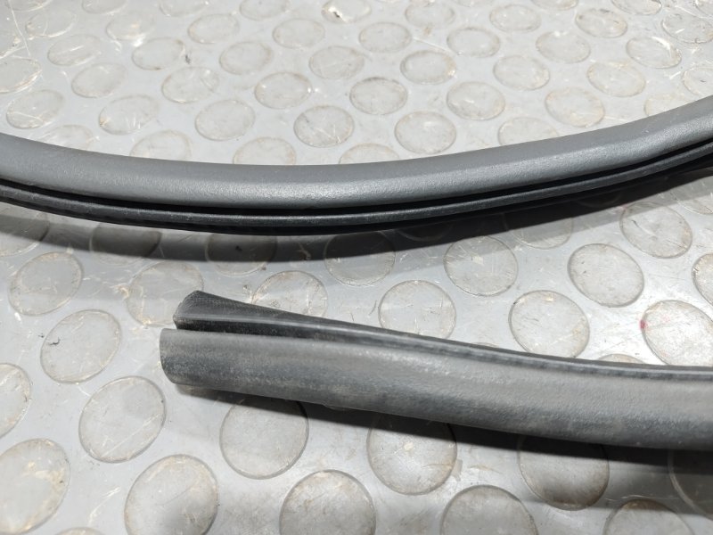 Уплотнительная резинка боковой двери, 1000 рублей, Красноярск