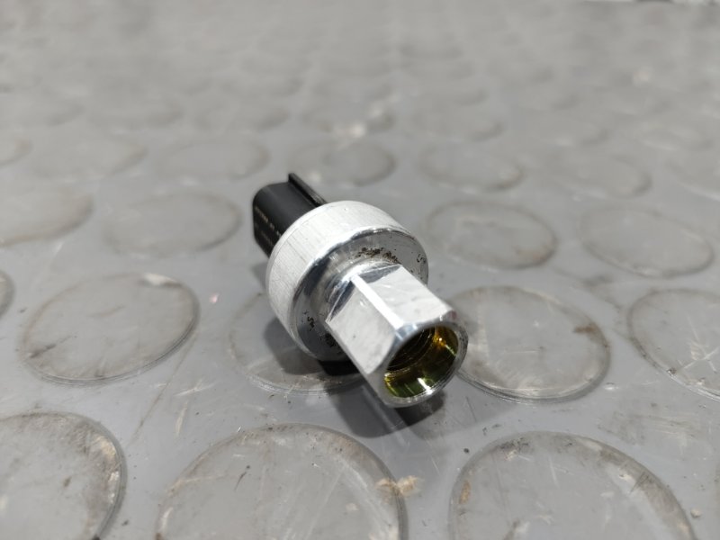 Датчик давления в системе кондиционирования, 1500 рублей, Красноярск