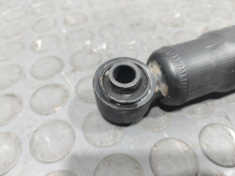 Амортизатор, 4300 рублей, Красноярск