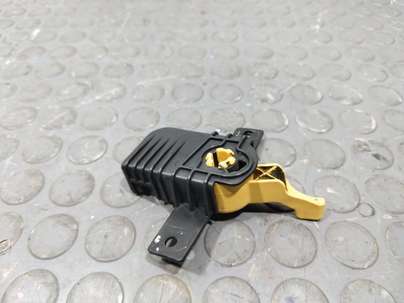 Ручка открывания капота, 1000 рублей, Красноярск