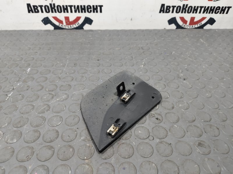 Подкрылок, 900 рублей, Красноярск