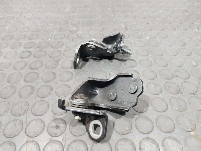 Петля двери, 1500 рублей, Красноярск