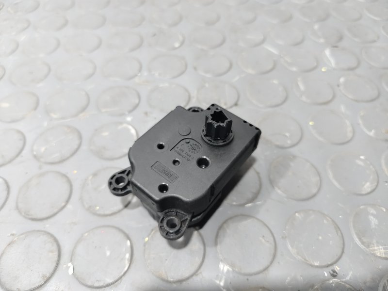 Привод заслонок отопителя, 500 рублей, Красноярск