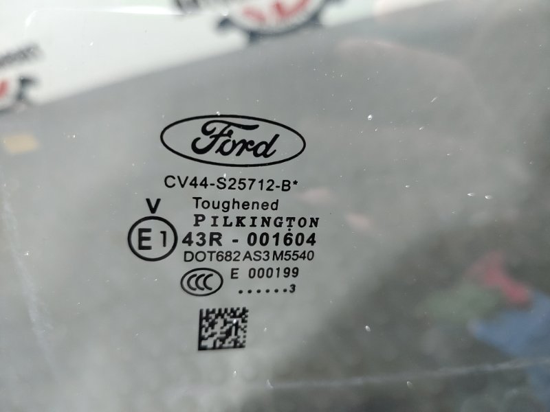 Стекло боковое, 2500 рублей, Красноярск