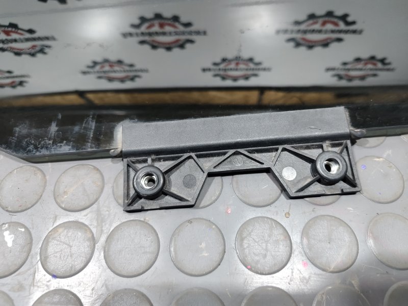 Стекло боковое, 2500 рублей, Красноярск