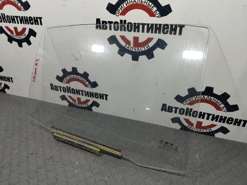 Стекло боковое, 2000 рублей, Красноярск