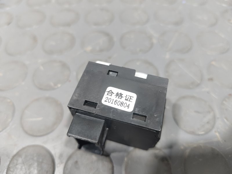 Блок управления зеркалами, 400 рублей, Красноярск