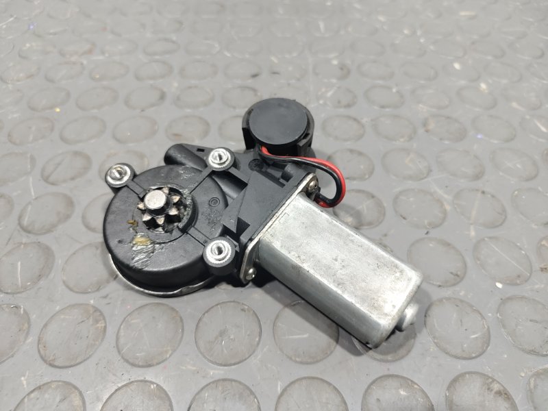 Стеклоподъемник, 1000 рублей, Красноярск